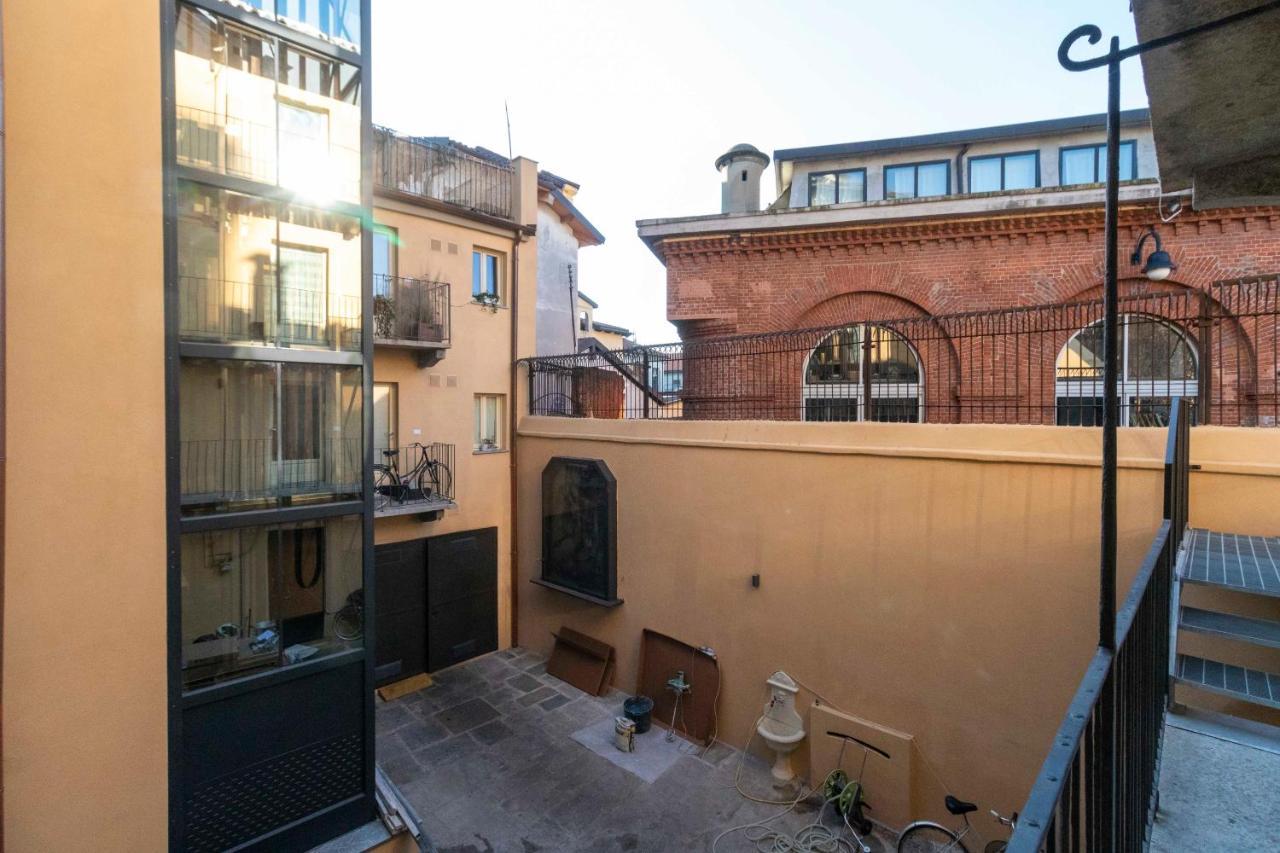 Borgo Dora Artistic Studio Appartement Turijn Buitenkant foto